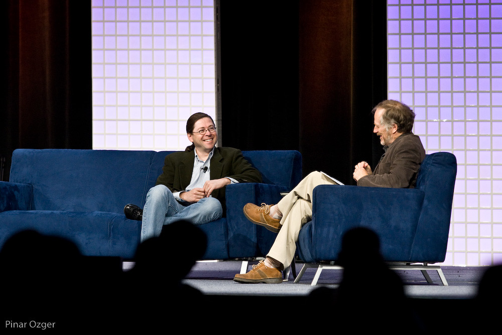 Tim O'Reilly and Jonathan Schwartz on stage at Web 2.0 Expo SF 2008.