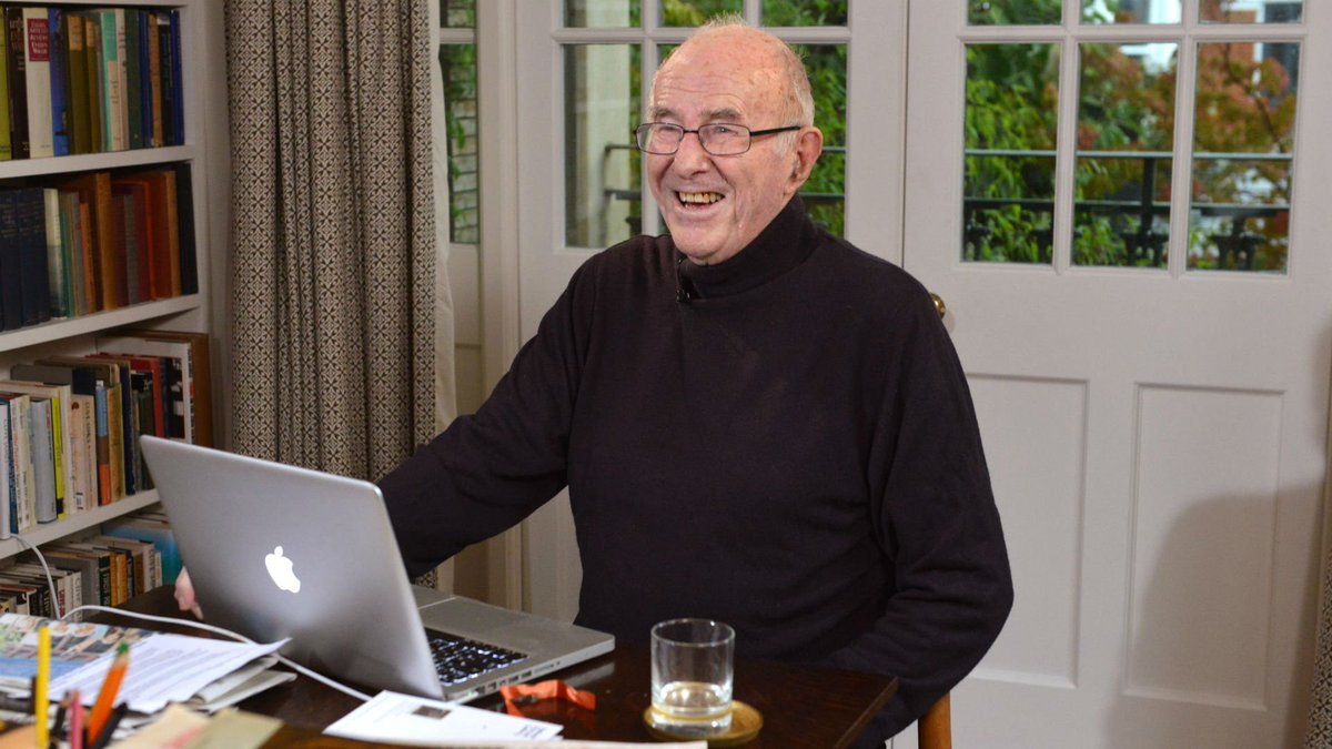 Clive James on his computer