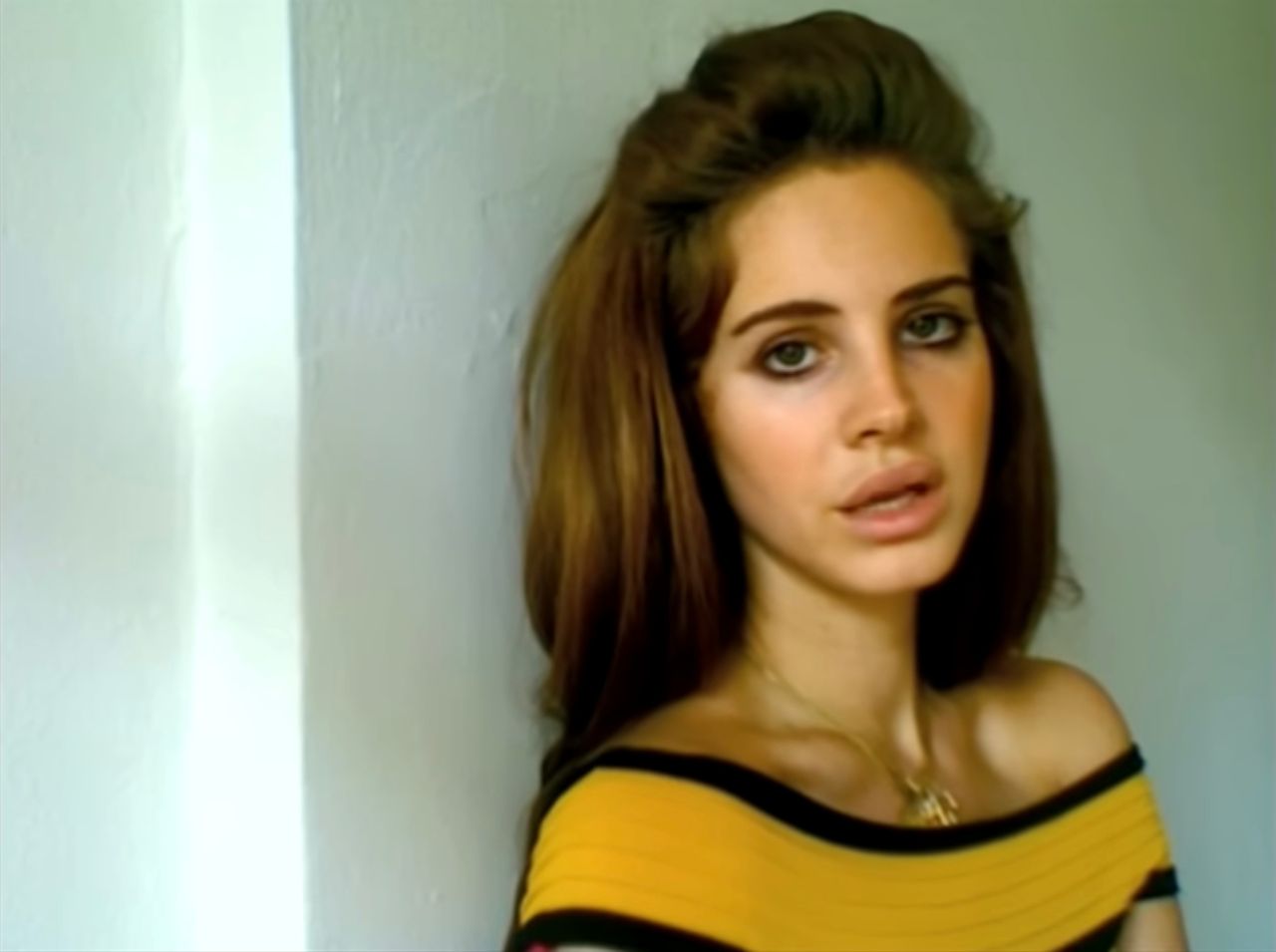 How Lana Del Rey Found Internet Fame on YouTube in 2011